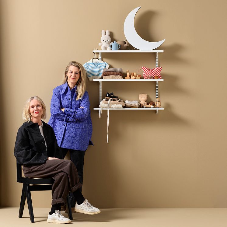 Elfa_Bookshelves_Interior_Shelving_system_Plug-in_Asecondloveaffair_2022_02_001