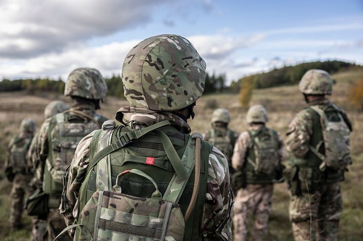 Ukrainska rekryter under utbildning i Storbritannien.