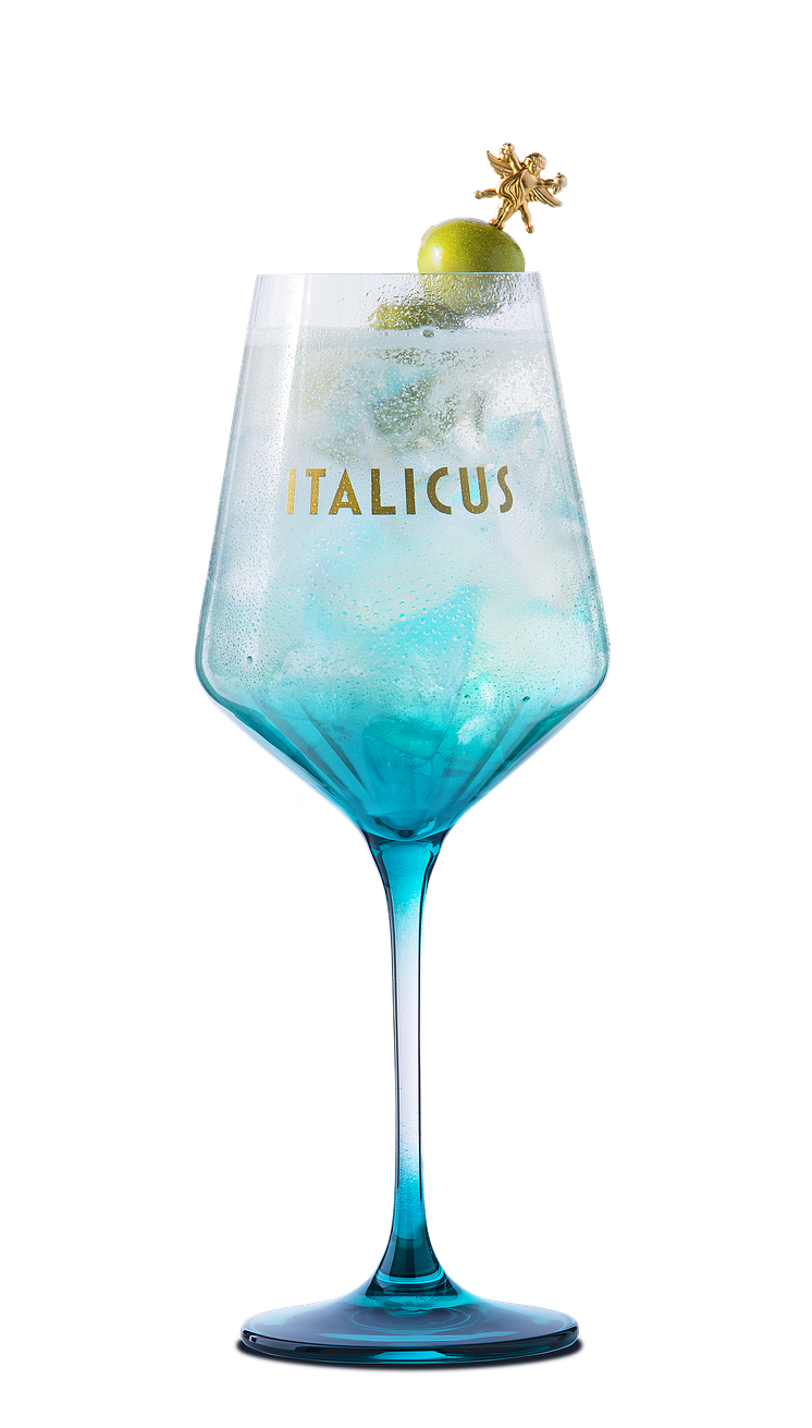 Italicus Spritz with olive.png