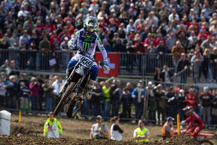 2023041101_003xx_MXGP_Rd3_ルノー選手_4000