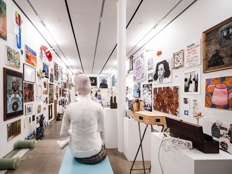 Stuff It, installationsvy, Bonniers Konsthall, 2023