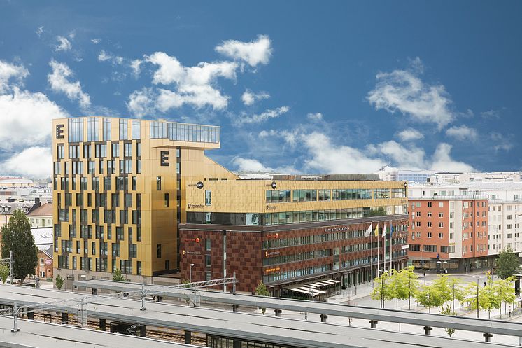 elite-hotel-academia-fasad-webb.jpg