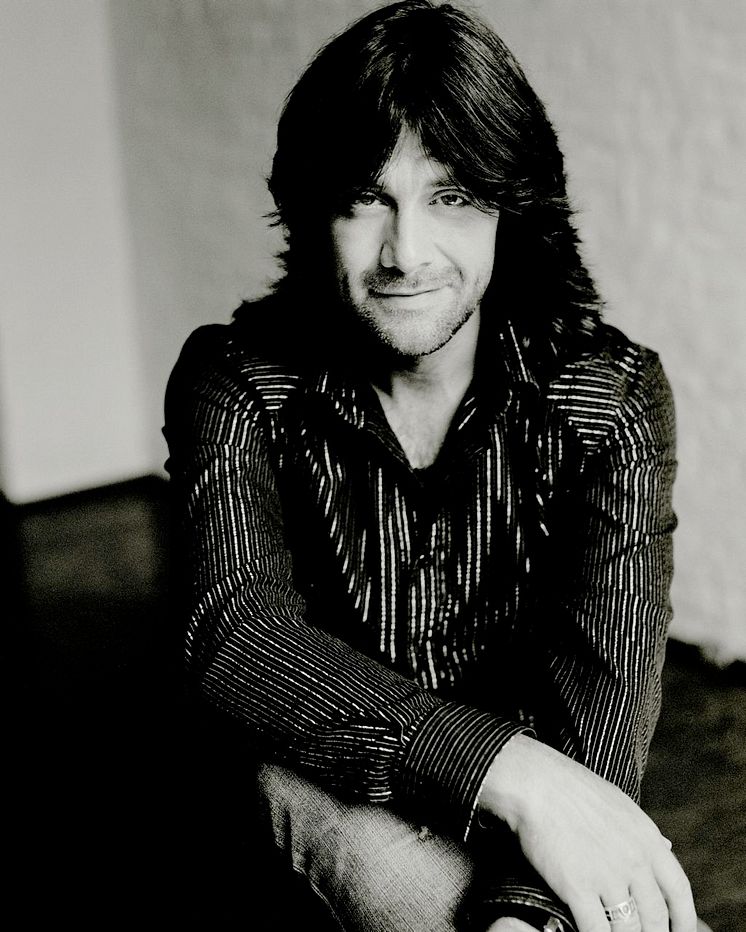Robert Wells 