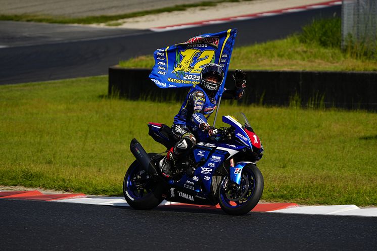 2023092506_005xx_JSB-ChampionV12_KatsuyukiNakasuga_4000