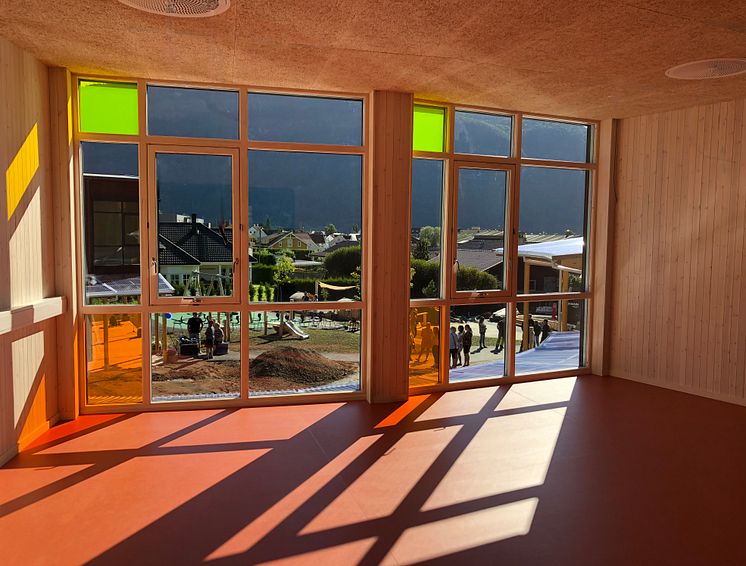 Personalrom. Forbo Flooring Marmoleum «Henna».