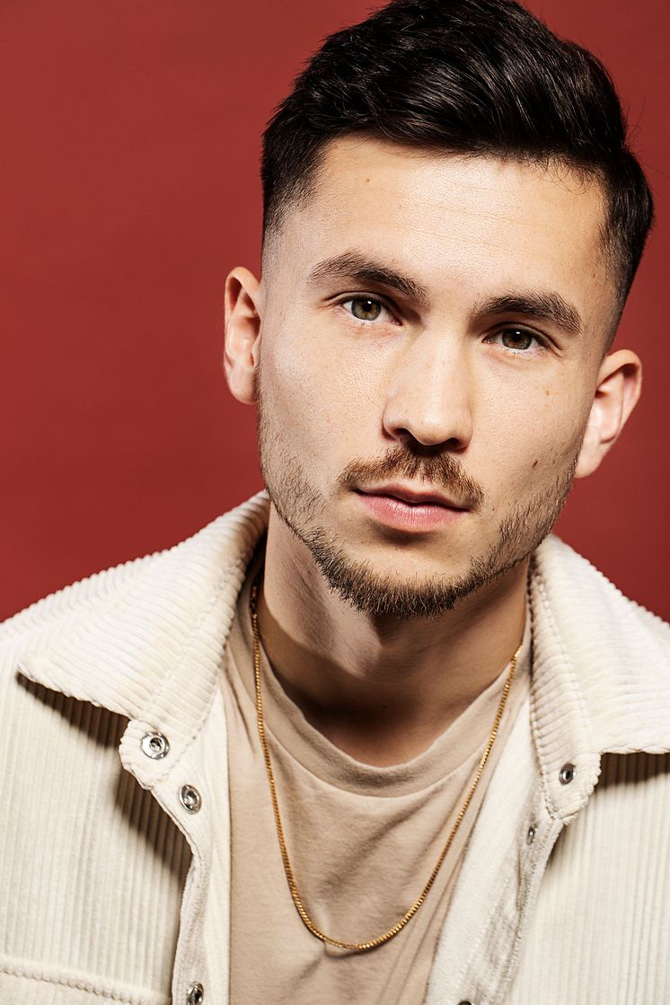HelaTorgetSjunger_PaulRey