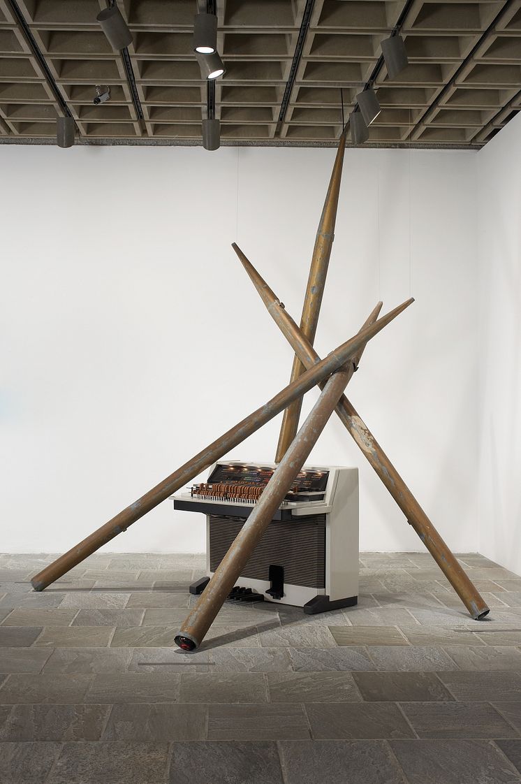 Lutz Bacher, Yamaha, 2010. Astrup Fearnley-samlingen, Oslo. Med tillatelse fra Estate of Lutz Bacher og Galerie Buchholz. 