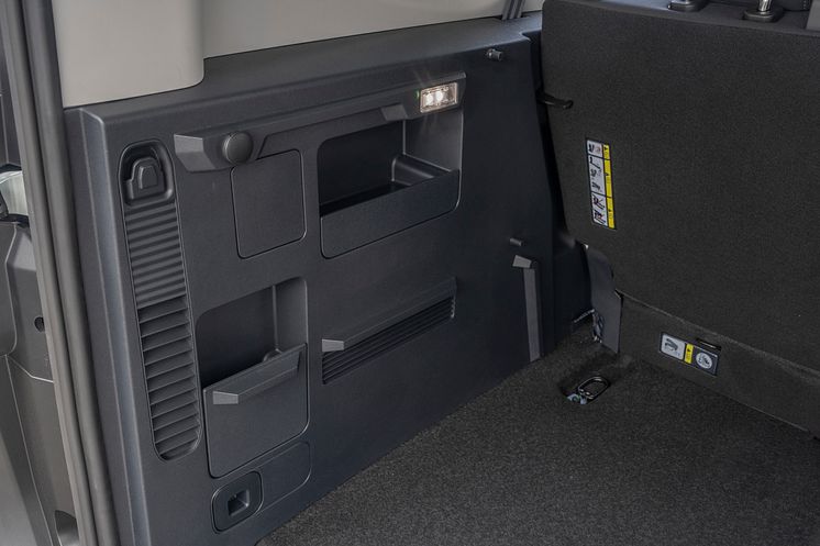 2024_FORD_E-Tourneo_Courier_33.jpg