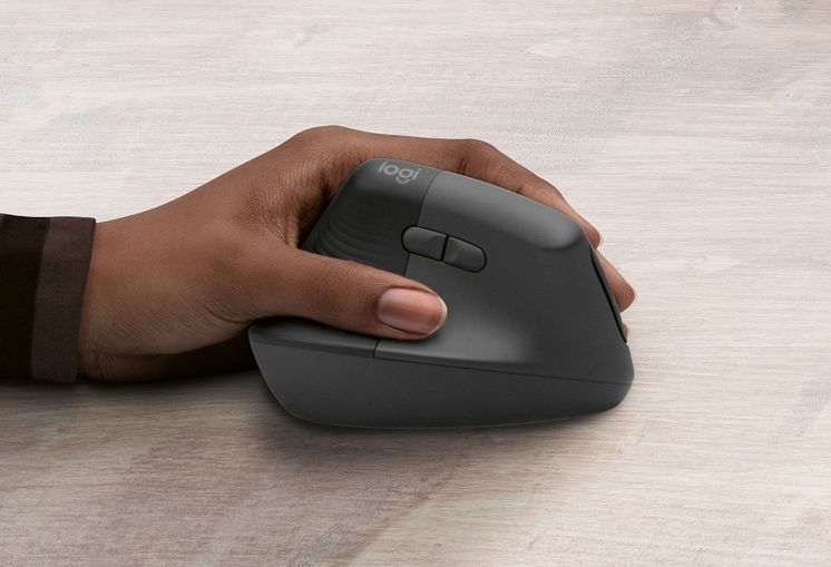 Logitech_Work-2
