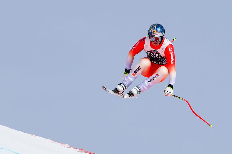 FvA_DH_CransMontana_Action.jpg
