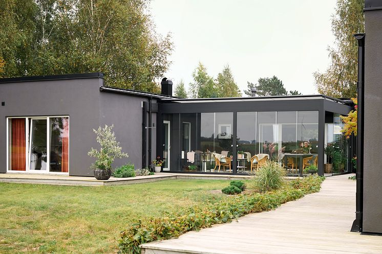 Starcube - Modern och elegant konstruktion med glastak.