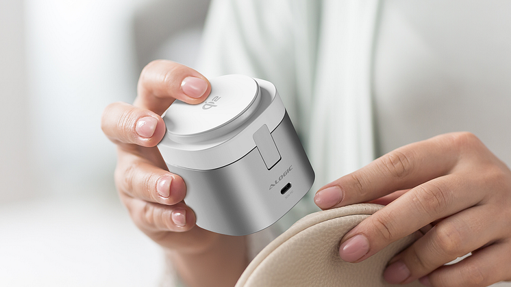 Alogic_Qi2_PowerPod_4In1_White_Wireless_Charger_TravelFriendly.png