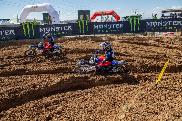2022053003_010xx_MXGP_Rd9_シーワー選手_4000