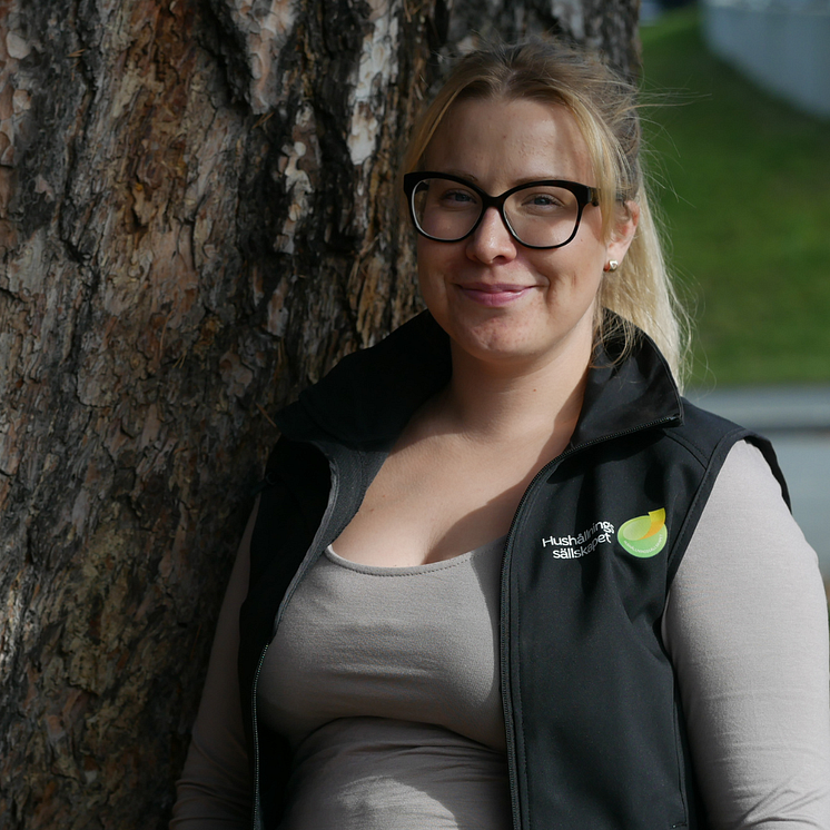 Linnéa Follinger.png