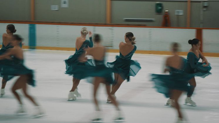 Team Surprise: Synkrona isbilder/ förberedelser inför VM