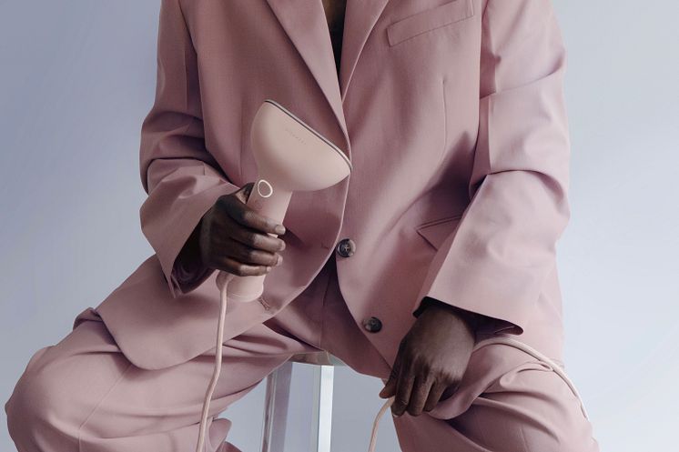 Steamery_Cirrus3_Rose_Lifestyle_5.jpg