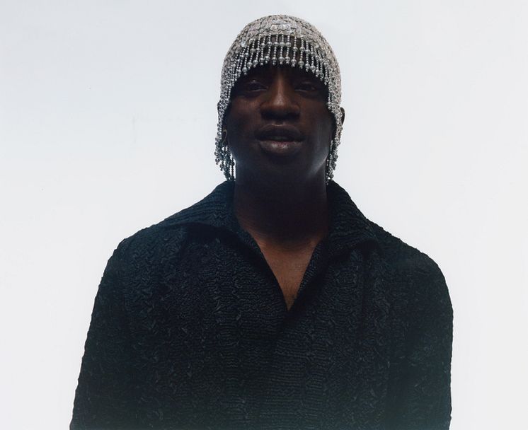 Petite-Noir - Numbers - Web Res - Lucie-Rox