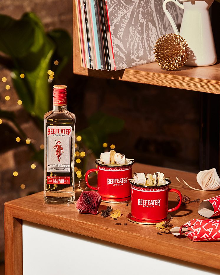 BEEFEATER_DRY_DIGITALASSET_WINTERTOOLKIT_IMAGE_GIN PINEAPPLE PUNCH _4X5