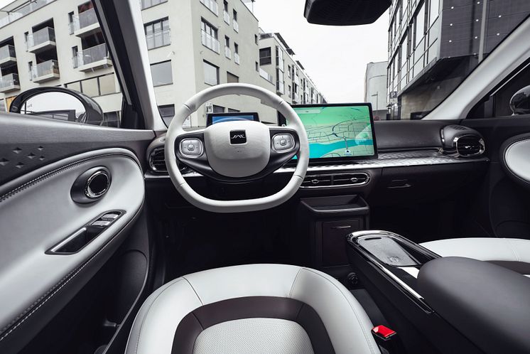 E30X_beige_interior_7.JPG