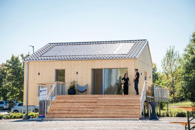 Mini-Bungalow auf Stelzen