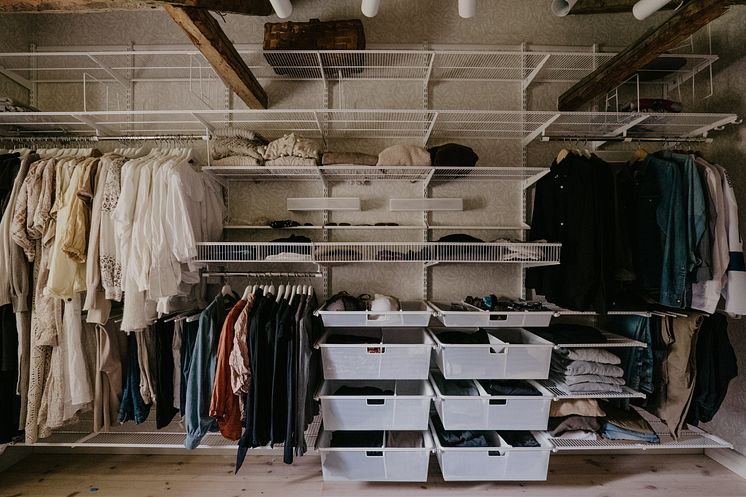 Elfa_Clothing_Interior_Click-in_system_Classic_2023_04_208