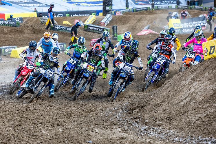 2025051303_003xx_Deegan_and_YZ250F_win_their_1st250SX-West-en_4000.jpg