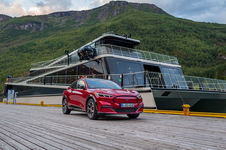 Mustang Mach-E 2020 Norge Oslo Bergen Aurland Flåm