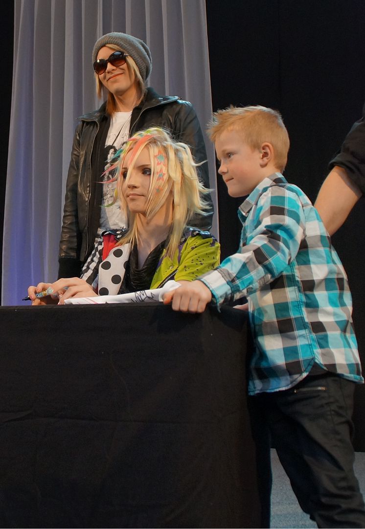 YOHIO-fan