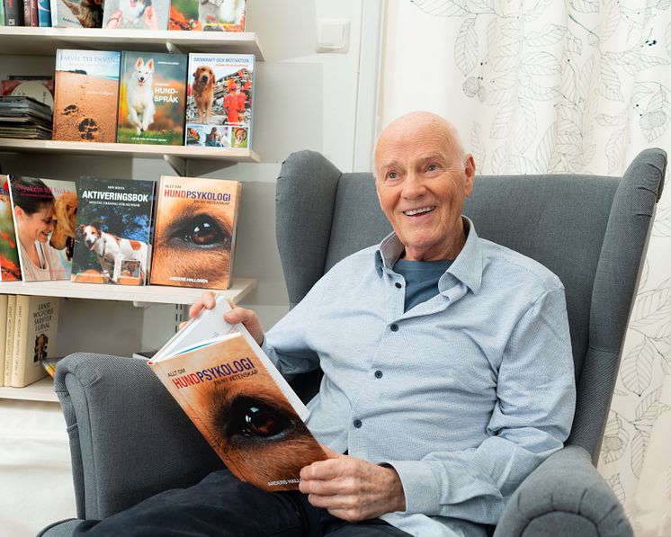 ANDERS HALLGREN 2
