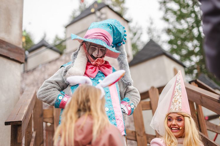 Påskharen och Sagofén har fått en kompis