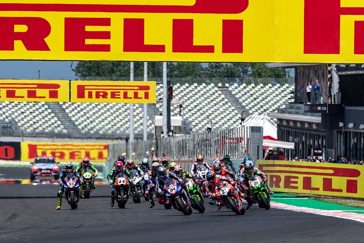 2021061404_014xx_SBK_Rd3_ラズガットリオグル選手_4000