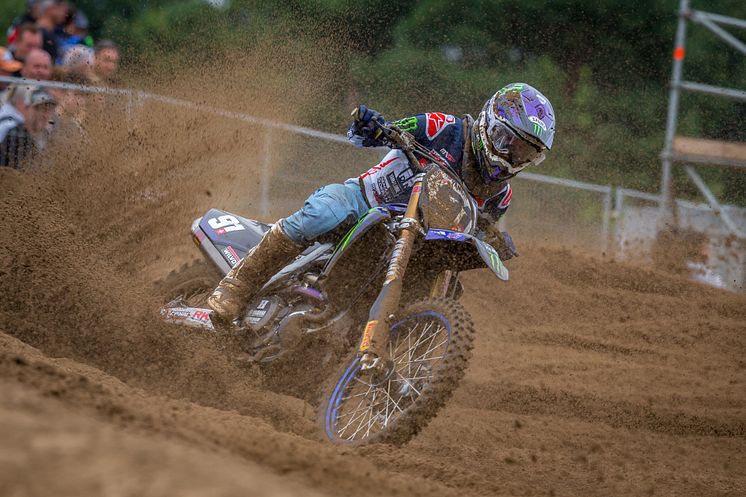 2021080202_002xx_MXGP_Rd6_シーワー選手_4000