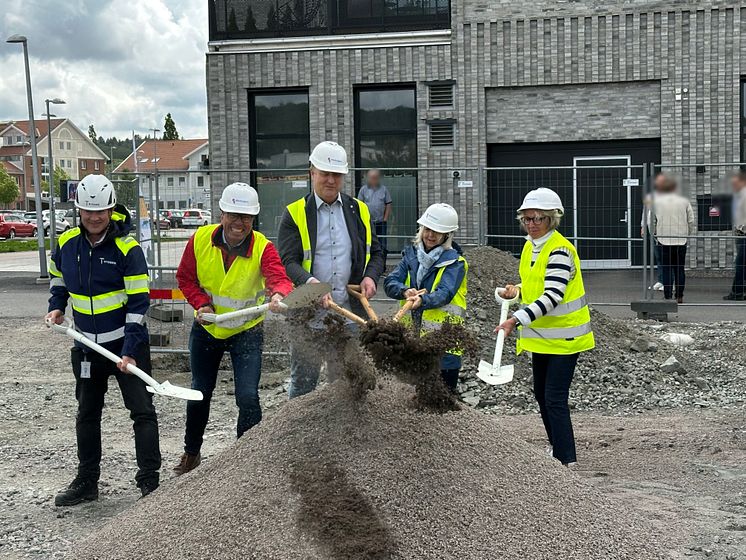 Spadtag Humlen i Kongahälla bild 2.jpg