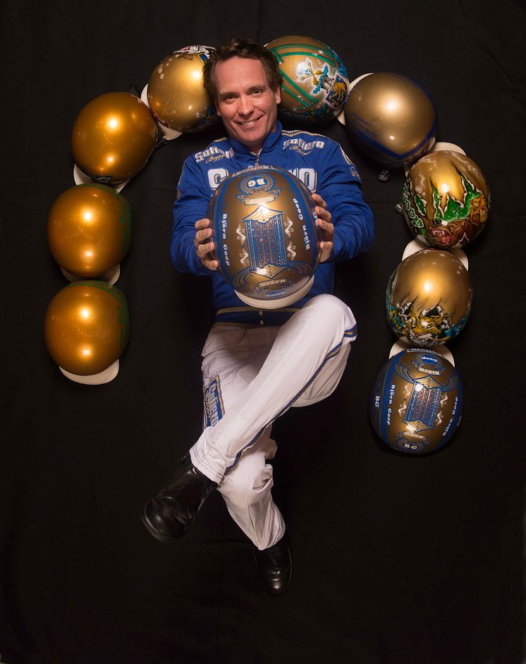 Björn Goop och 10 guldhjälmar