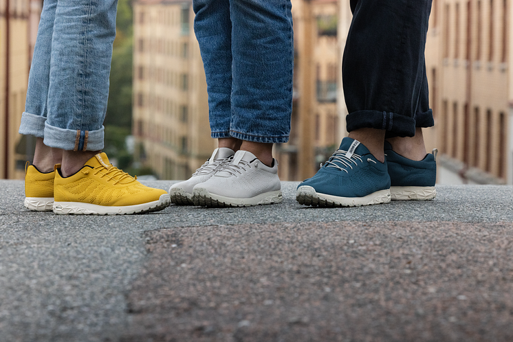 Eli RB9X - Mustard - PearlWhite - SteelBlue - Lifestyle
