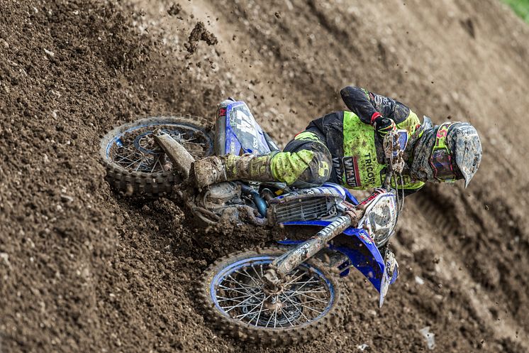 2018061103_005xx_MXGP_Rd10_シンプソン選手_4000