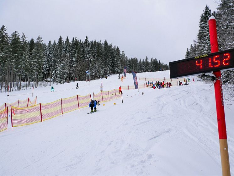 DSVaktivSafetyDay-Spitzingsee_Geschwindigkeitsmessung©DSV aktiv.jpg