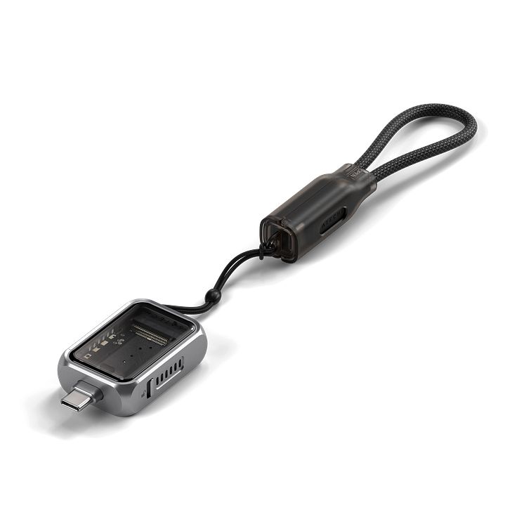 SATECHI_MINI_NVME_33.png
