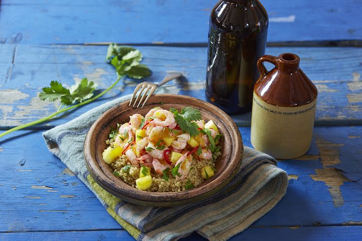 Spicy rekepoké med mangosalsa og quinoa