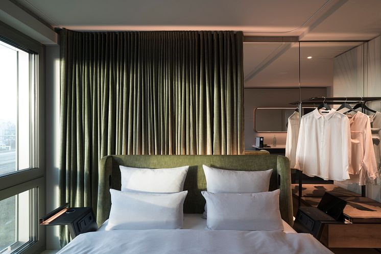 b'mine Frankfurt Airport, Smart Double