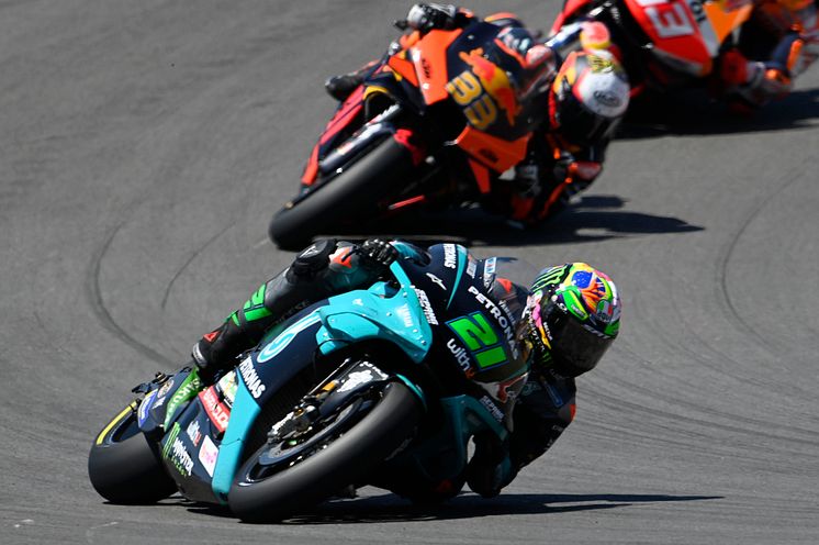 2021041902_009xx_MotoGP_Rd3_モルビデリ選手_4000