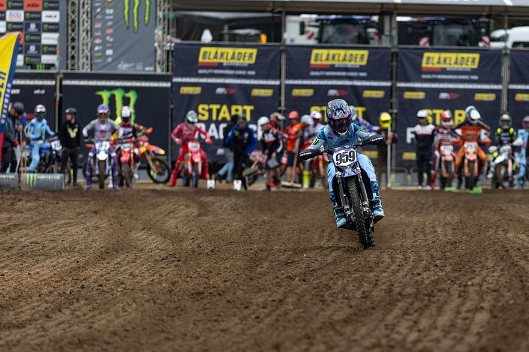 2025051202_004xx_WMX_Rd8_ルノー選手_4000.jpg