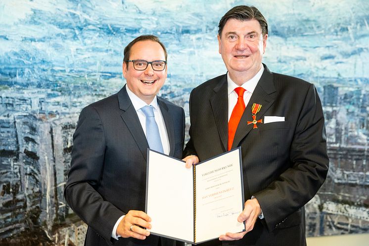 20191219_Award_Peter_Zec_03.jpg