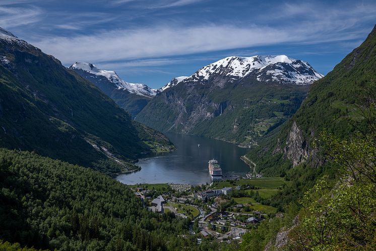 Geiranger Photo Øyvind Kåre Sunde visitalesund.JPG