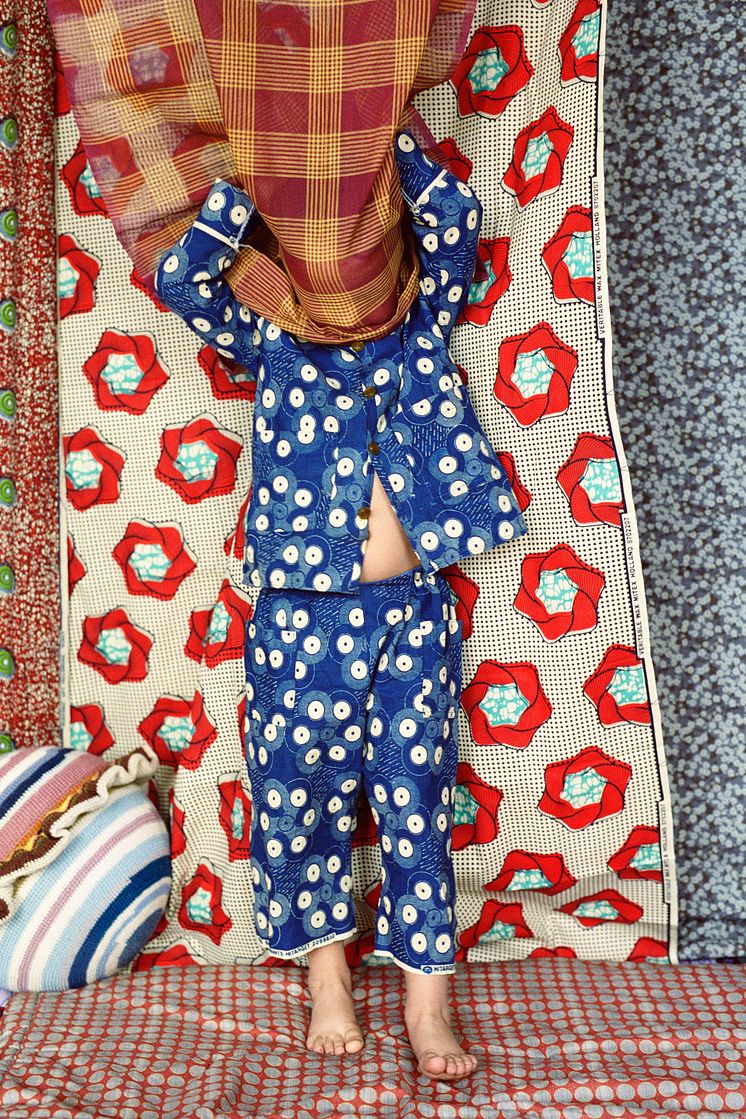 Fotografi: Emilia Bergmark- Jiménez. Scenografi, illustration, mönster & art direction: Siri Carlén