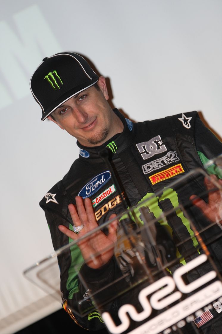 Ken Block närvarar vid FIAs lansering av 2010 WRC i Paris den 2 Feb
