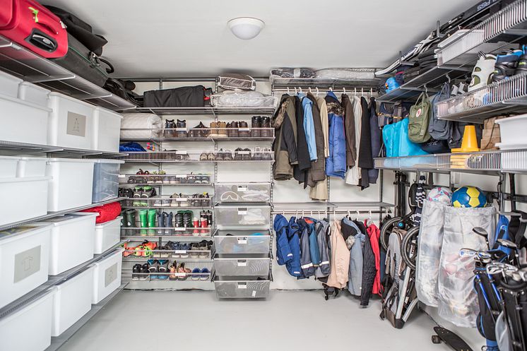 Elfa_garage_storage_swedishfamily_overview 2
