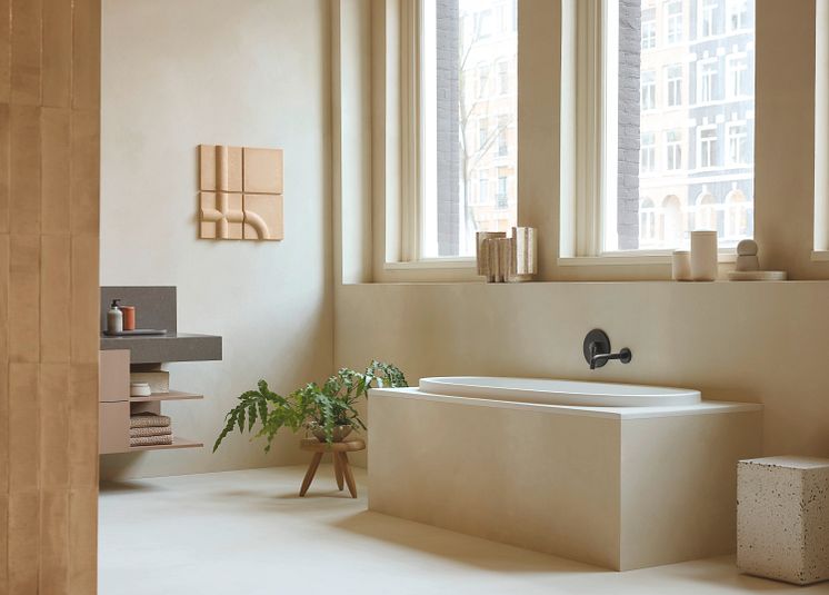 Balcoon_S2.1_X002_bathing_230.jpg