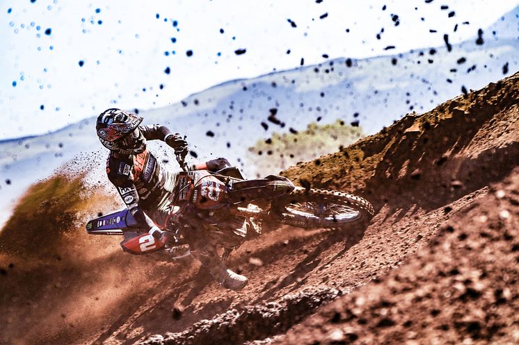 2021101104_002xx_JMX_Rd6_富田選手_4000