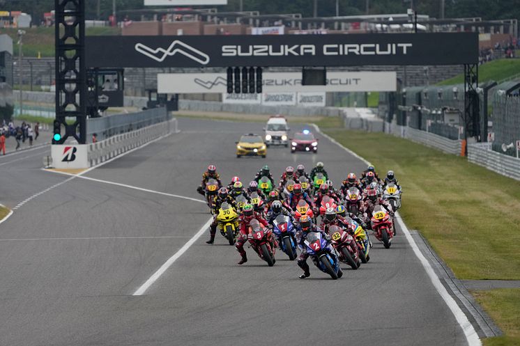 2024102802_003xx_JRR_Rd8_岡本選手_4000.jpg
